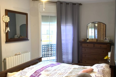 Tvåvåningslägenhet till salu i Camarles, Tarragona, Spanien 4 sovrum, 275 kvm. Nr. 152672 - foto 8