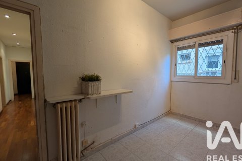 Apartment for sale in Barcelona, Spain 4 bedrooms, 135 sq.m. No. 152670 - photo 15