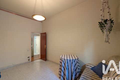 Apartment for sale in Barcelona, Spain 4 bedrooms, 135 sq.m. No. 152670 - photo 26