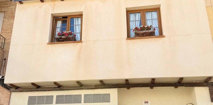 Townhouse Torrevieja, Alicante, Espagne 4 chambres, 342 m2 No. 137687