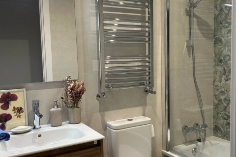 Apartamento en venta en Madrid, España 2 dormitorios, 84 m2 No. 180043 - foto 20
