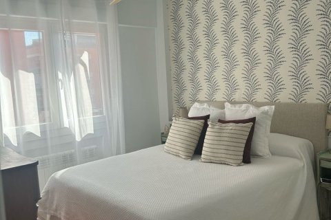 Apartamento en venta en Madrid, España 2 dormitorios, 84 m2 No. 180043 - foto 11