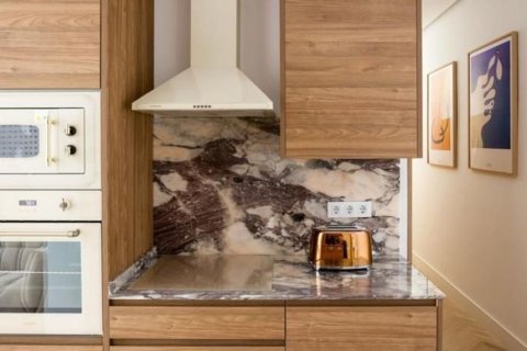 Dzīvoklis pārdošanā Madrid, Spānijā 2 istabas, 73 m2 Nr. 180046 - attēls 9