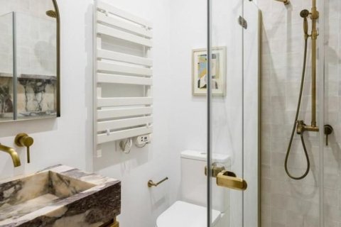 Dzīvoklis pārdošanā Madrid, Spānijā 2 istabas, 73 m2 Nr. 180046 - attēls 18