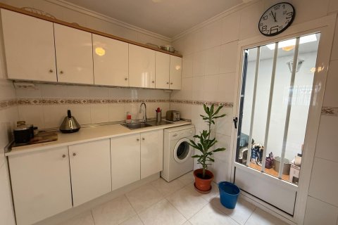 Продажа бунгало в Торревьеха, Аликанте, Испания 2 спальни, 55м2 №196077 - фото 11