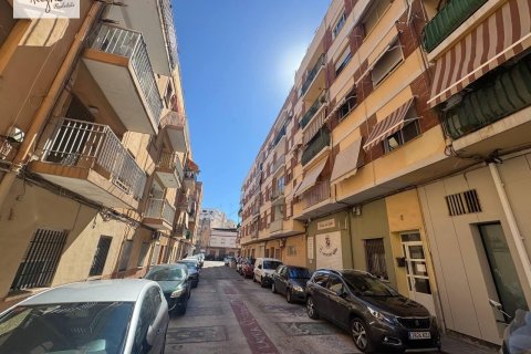 Продажа квартиры в Пуэрто-де-Сагунто, Валенсия, Испания 2 спальни, 77м2 №196079 - фото 27
