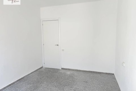 Продажа квартиры в Пуэрто-де-Сагунто, Валенсия, Испания 2 спальни, 77м2 №196079 - фото 10