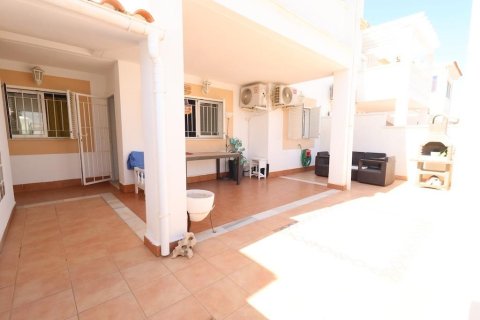 Bungalow till salu i Alicante, Spanien 2 sovrum, 85 kvm. Nr. 196075 - foto 4