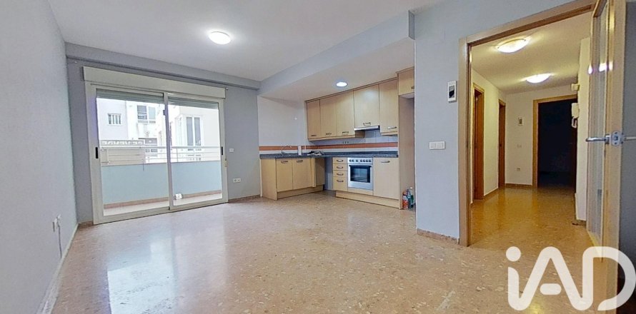 Apartment in Castellon de la Plana, Castellon, Spain 2 bedrooms, 76 sq.m. No. 185452