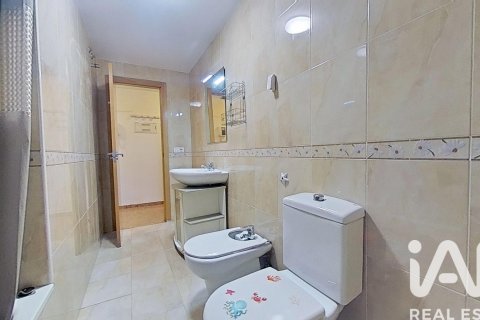 Apartment for sale in Castellon de la Plana, Castellon, Spain 2 bedrooms, 76 sq.m. No. 185452 - photo 8