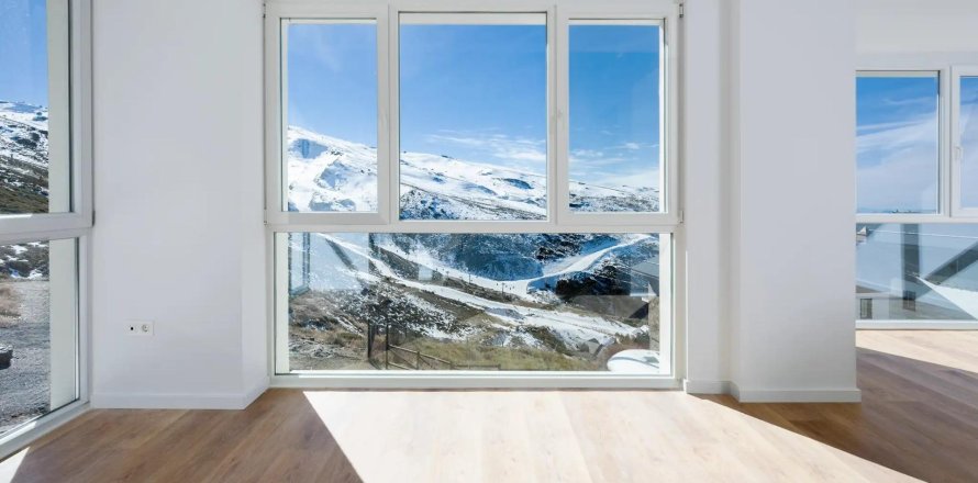 Appartamento a Monachil, Granada, Spagna 1 camera da letto, 66 mq. N° 141586