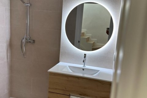 Bliźniak w Calella, Barcelona, Hiszpania 3 sypialnie, 100 mkw. nr 154059 – zdjęcie 5