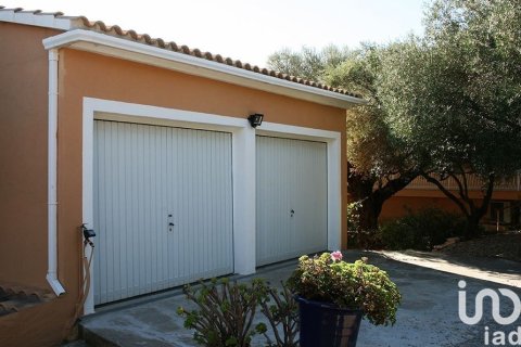 House for sale in San Jorge, Castellon, Spain 5 bedrooms, 725 sq.m. No. 154058 - photo 26