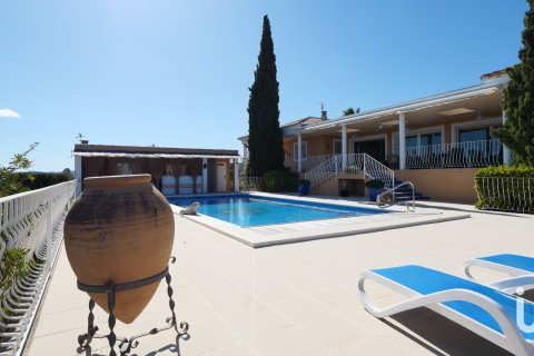 House for sale in San Jorge, Castellon, Spain 5 bedrooms, 725 sq.m. No. 154058 - photo 4