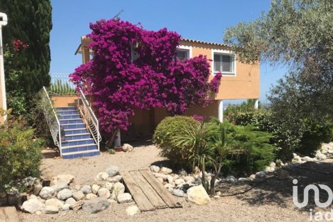 House for sale in San Jorge, Castellon, Spain 5 bedrooms, 725 sq.m. No. 154058 - photo 22