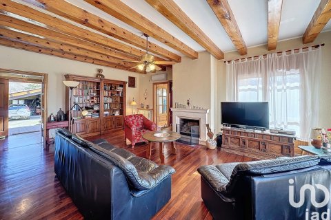 Продажа дома в Лерида, Испания 5 спален, 315м2 №154061 - фото 12