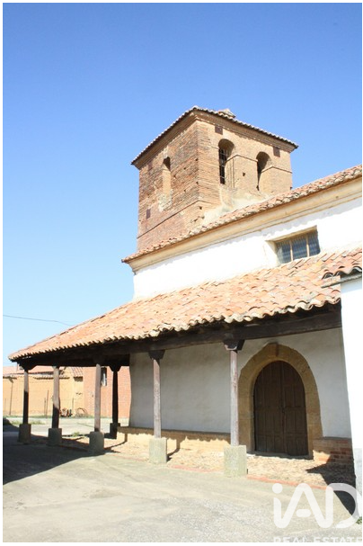 Villa Villaturiel, Leon, Spānijā 710 m2 Nr. 188426