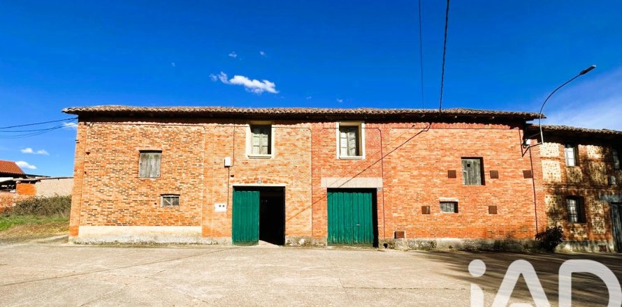 Villa in Villaturiel, Leon, Spanien 710 m2 Nr. 188426