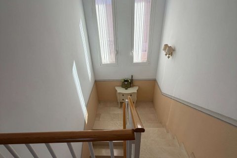 Villa till salu i Calpe, Alicante, Spanien 4 sovrum, 287 kvm. Nr. 163126 - foto 15