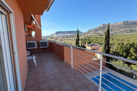 Villa till salu i Calpe, Alicante, Spanien 4 sovrum, 287 kvm. Nr. 163126 - foto 26