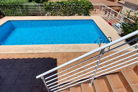 Villa i Calpe, Alicante, Spanien 4 sovrum, 287 kvm. Nr. 163126
