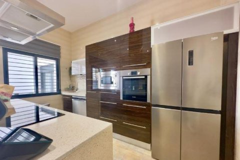 Huvila myytävänä Torre de la Horadada, Alicante, Espanja, 4 makuuhuonetta, 144 m2 No. 163129 - kuva 19