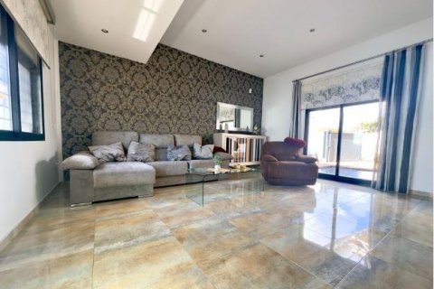 Huvila myytävänä Torre de la Horadada, Alicante, Espanja, 4 makuuhuonetta, 144 m2 No. 163129 - kuva 10