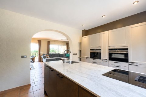 Huvila myytävänä Altea, Alicante, Espanja, 5 makuuhuonetta, 326 m2 No. 181069 - kuva 17