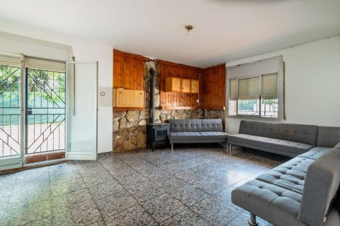 Talo myytävänä Sant Iscle de Vallalta, Barcelona, Espanja, 5 makuuhuonetta, 192 m2 No. 192366 - kuva 4