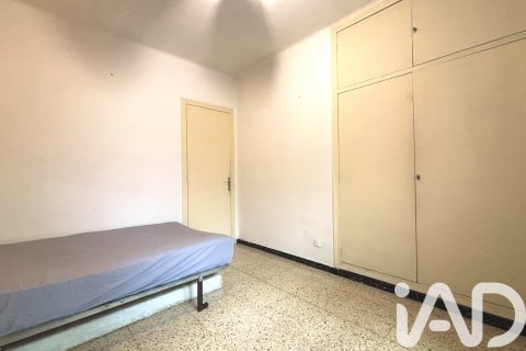Apartment for sale in Sabadell, Barcelona, Spain 5 bedrooms,  No. 188295 - photo 19