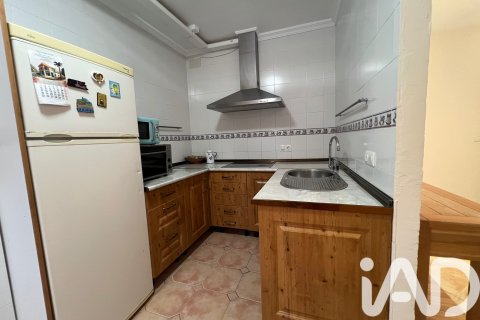 Apartment for sale in Lepe, Huelva, Spain 3 bedrooms, 72 sq.m. No. 188290 - photo 9