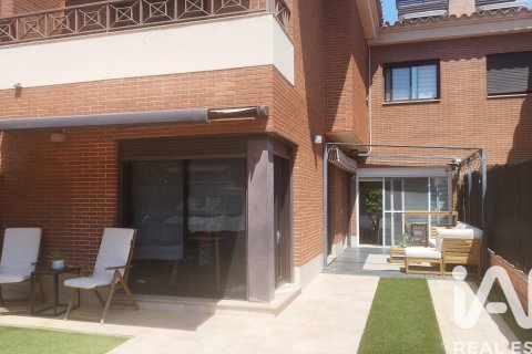 Townhouse for sale in Cambrils, Tarragona, Spain 4 bedrooms, 143 sq.m. No. 188294 - photo 3