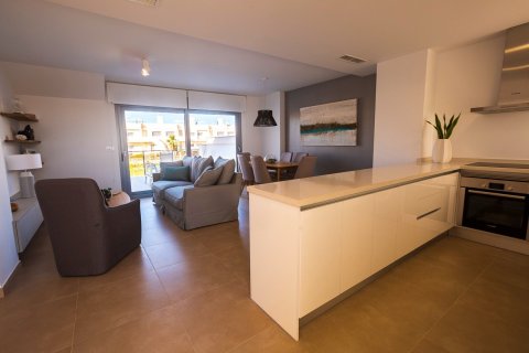 Bungalo pārdošanā Vistabella, Alicante, Spānijā 2 istabas, 81 m2 Nr. 196088 - attēls 9