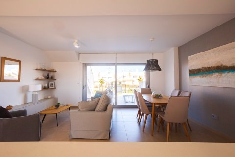Bungalo pārdošanā Vistabella, Alicante, Spānijā 2 istabas, 81 m2 Nr. 196088 - attēls 4