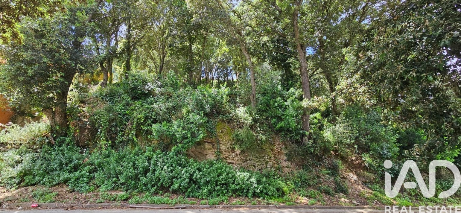 Tontti Begur, Girona, Espanja 858 m2 No. 172060