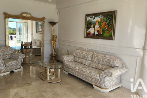House à vendre à Pedreguer, Alicante, Espagne, 6 chambres, 394 m2 No. 172061 - photo 13