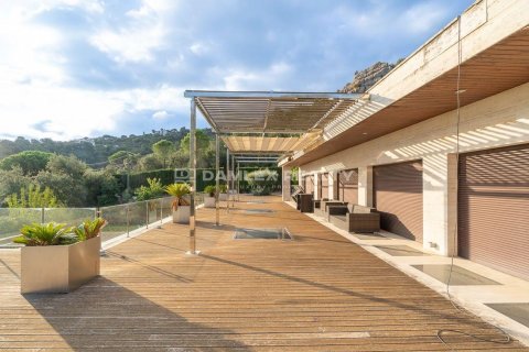 Dom w Santa Cristina d'Aro, Girona, Hiszpania 5 sypialni, 575 mkw. nr 176786 – zdjęcie 8