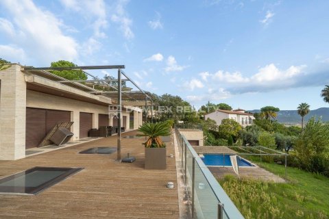 Dom w Santa Cristina d'Aro, Girona, Hiszpania 5 sypialni, 575 mkw. nr 176786 – zdjęcie 5