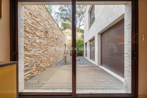 Dom w Santa Cristina d'Aro, Girona, Hiszpania 5 sypialni, 575 mkw. nr 176786 – zdjęcie 28