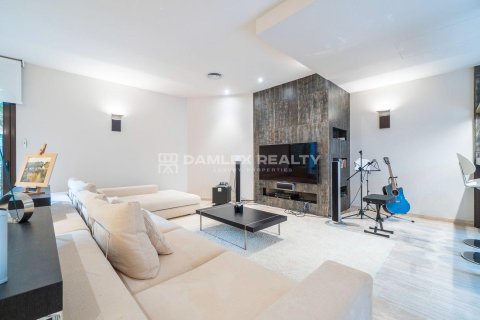 Dom w Santa Cristina d'Aro, Girona, Hiszpania 5 sypialni, 575 mkw. nr 176786 – zdjęcie 23