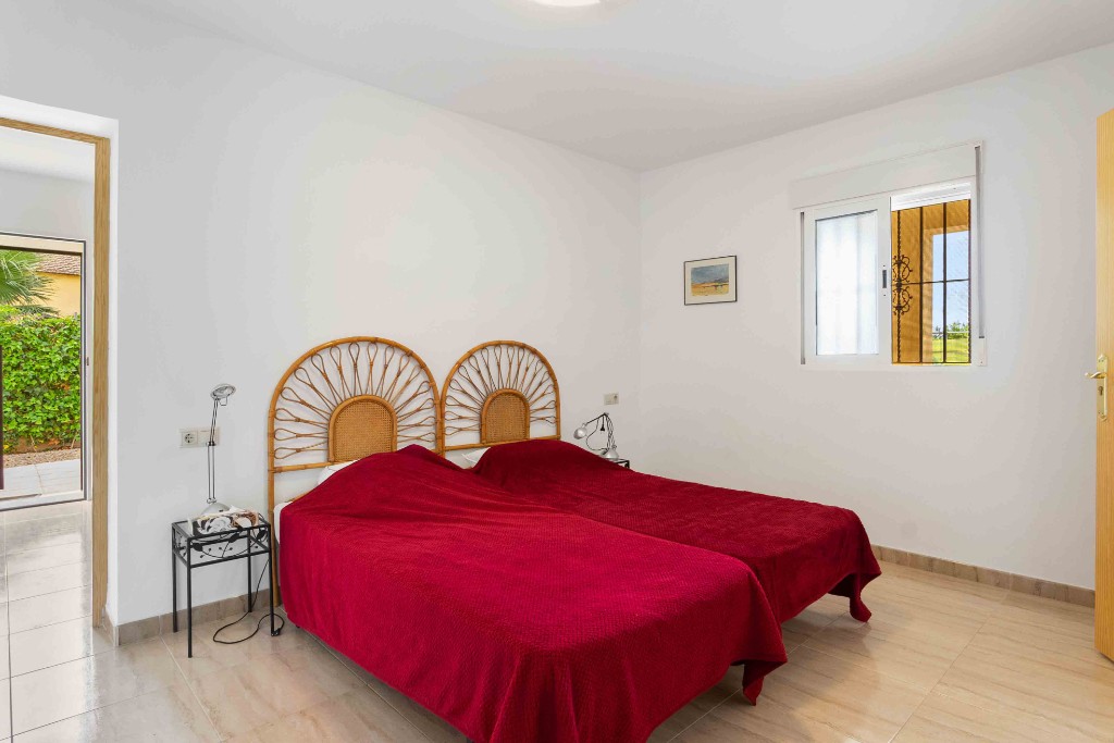 Finca à Orihuela, Alicante, Espagne 6 chambres, 358 m2 No. 145112