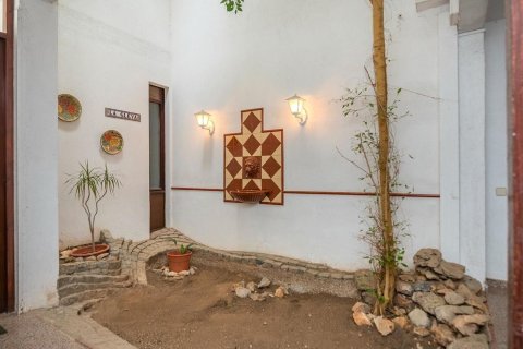 Māja pārdošanā Castelldefels, Barcelona, Spānijā 12 istabas, 653 m2 Nr. 160749 - attēls 20