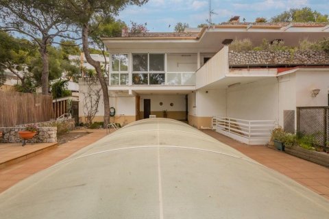 Māja pārdošanā Castelldefels, Barcelona, Spānijā 12 istabas, 653 m2 Nr. 160749 - attēls 7