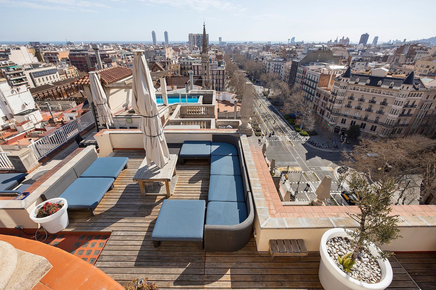 Dzīvoklis Barcelona, Spānijā 5 istabas, 385 m2 Nr. 160746
