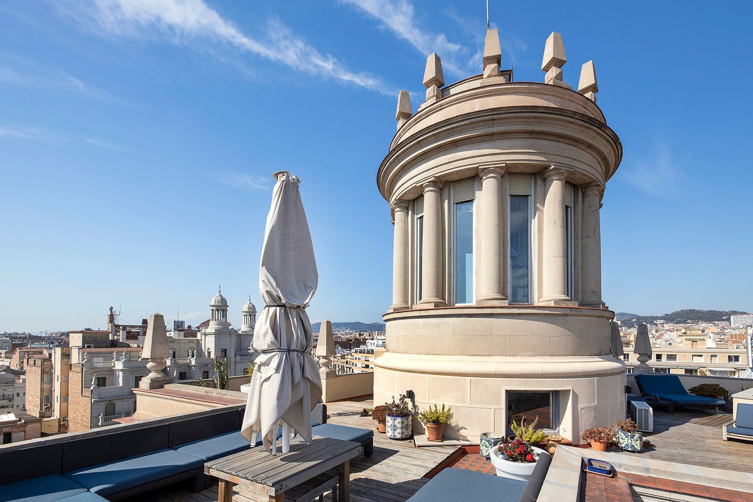Dzīvoklis Barcelona, Spānijā 5 istabas, 385 m2 Nr. 160746