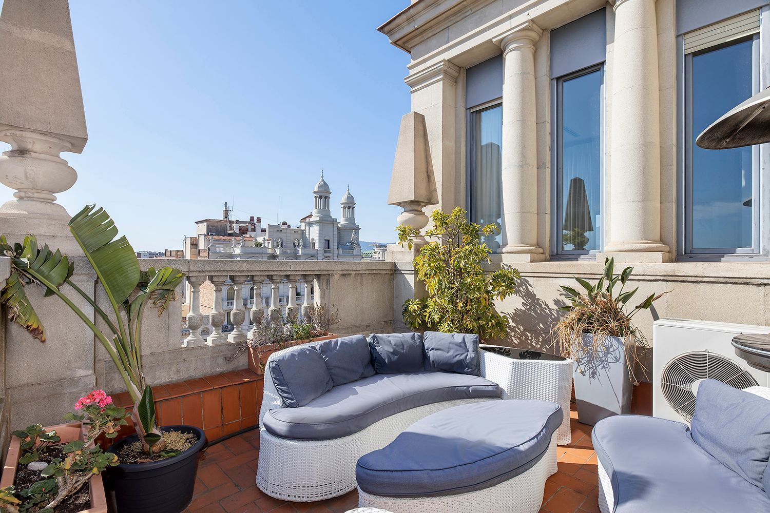 Dzīvoklis Barcelona, Spānijā 5 istabas, 385 m2 Nr. 160746