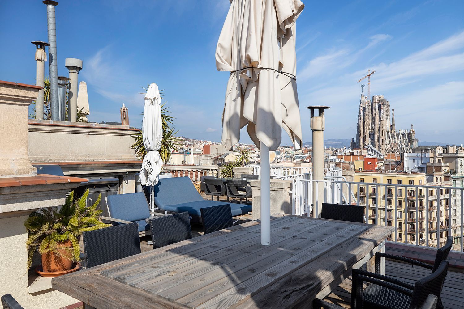 Dzīvoklis Barcelona, Spānijā 5 istabas, 385 m2 Nr. 160746