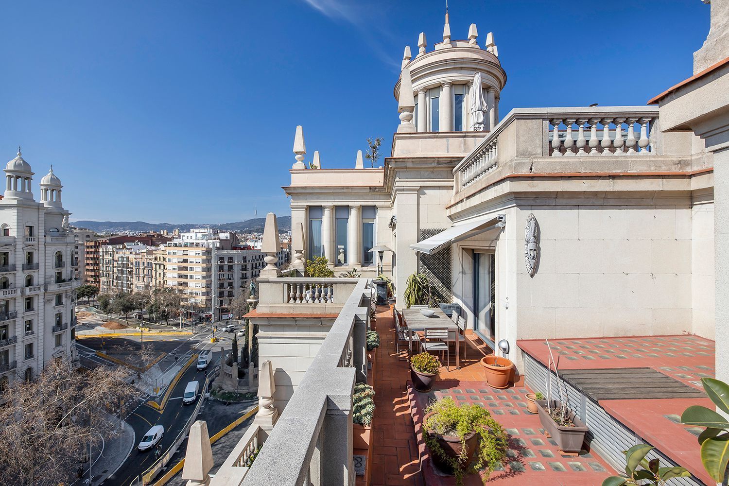 Dzīvoklis Barcelona, Spānijā 5 istabas, 385 m2 Nr. 160746