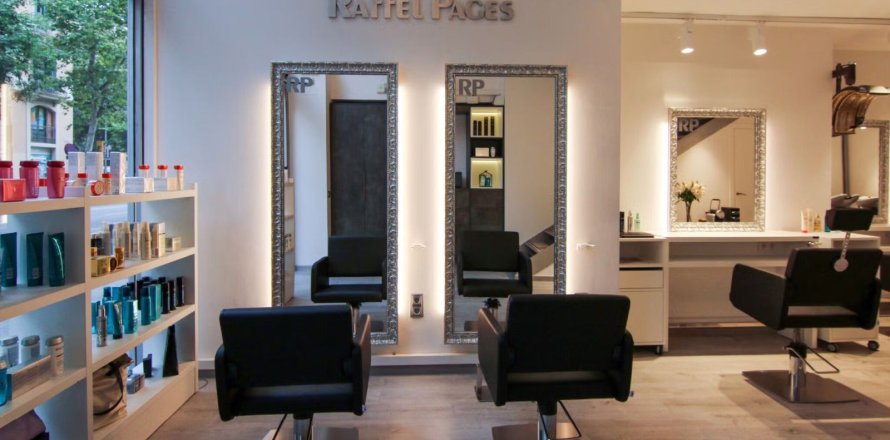 Коммерческая недвижимость в Барселона, Испания 448м2 №160752