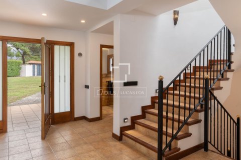 Villa for sale in Montseny, Barcelona, Spain 5 bedrooms, 475 sq.m. No. 150693 - photo 28